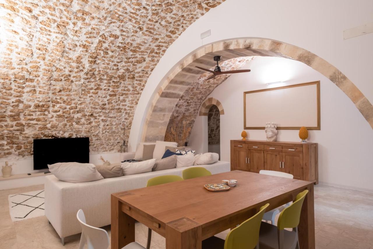 Appartement Deluxe Dammuso In Centro Storico à Noto Extérieur photo